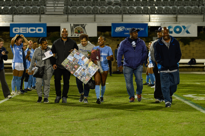 20191101 USD WSOC SR DSC2444 Thurston