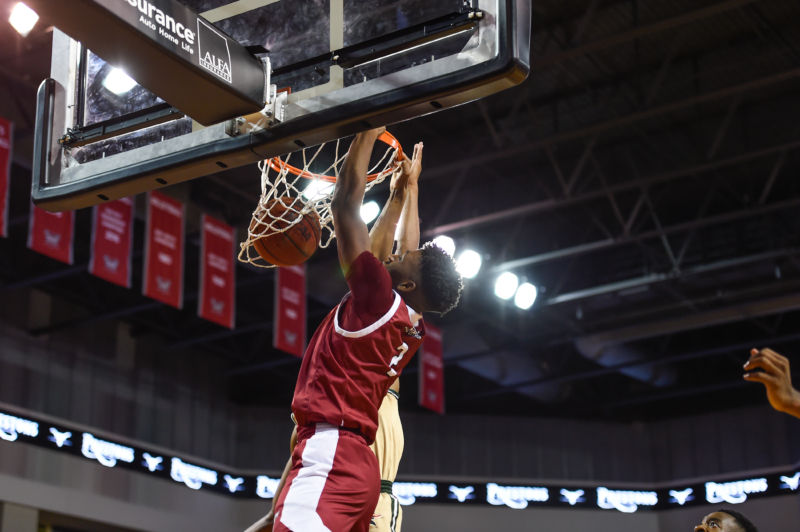 20191107 TROY MBKB UAB  DSC3674 Thurston