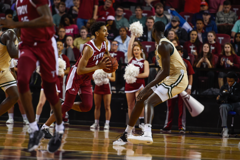20191107 TROY MBKB UAB  DSC3727 Thurston