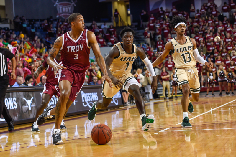 20191107 TROY MBKB UAB  DSC3948 Thurston