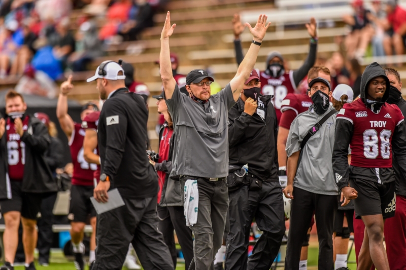 20201010 Troy FB TxSt DSC2454 Thurston