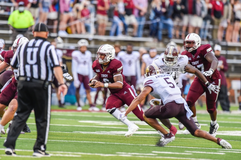 20201010 Troy FB TxSt DSC2754 Thurston